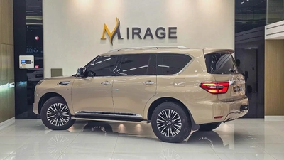 NISSAN - PATROL - LE PLATINUM - V 8 - 2022 MODEL - GCC SPECS - V 8 - 58,000KM - GOLD COLOR-16