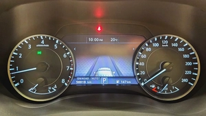 NISSAN - PATROL - LE PLATINUM - V 8 - 2022 MODEL - GCC SPECS - V 8 - 58,000KM - GOLD COLOR