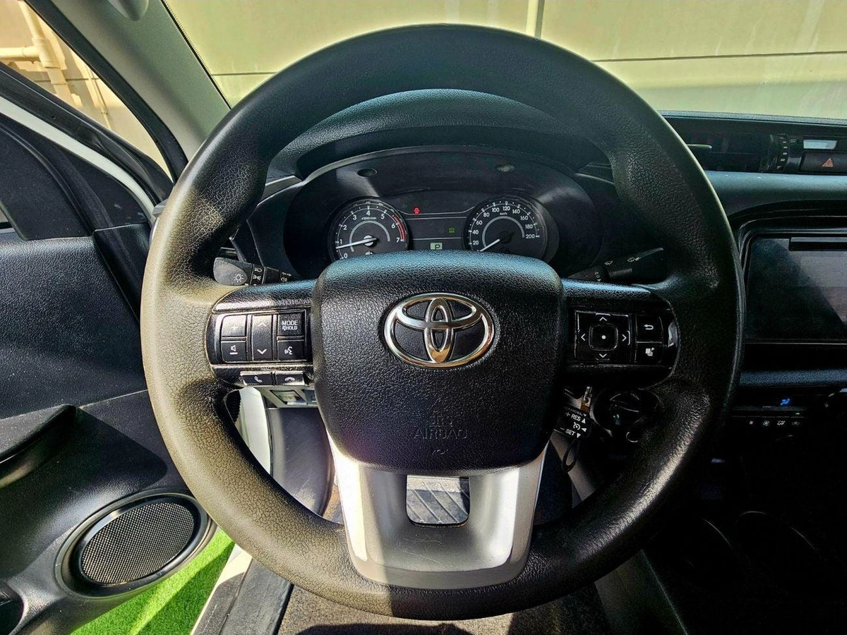Toyota Hilux SR5 PATROL/ AUTOMATIC/ AUTO WINDOWS/ WIDE BODY/ LOW MILEAGE-11-11