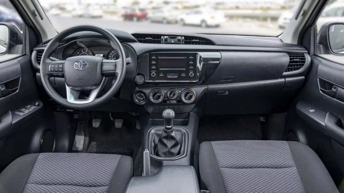 Toyota Hilux DLX Toyota hilux 2.4L diesel mid option p.w MY24 for export only-3-0