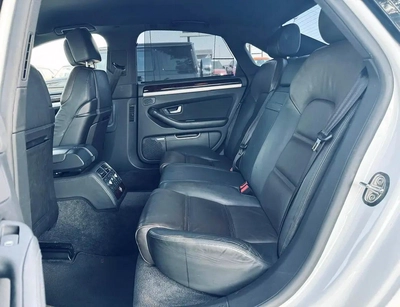 AUDI A8L - 4.2 LTR l 2009 l 98,000KM l CLEAN TITLE l JAPAN IMPORT-15
