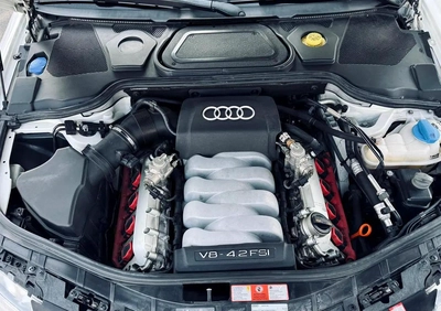 AUDI A8L - 4.2 LTR l 2009 l 98,000KM l CLEAN TITLE l JAPAN IMPORT-12