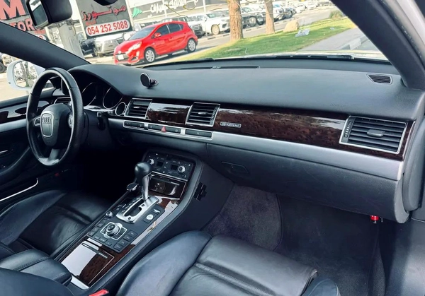 AUDI A8L - 4.2 LTR l 2009 l 98,000KM l CLEAN TITLE l JAPAN IMPORT