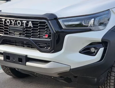 Toyota Hilux GR SPORT EXL || 2.8L DIESEL V4 | DRIVER PWR SEAT WITH LEATHER SEATS | 360*CAMERA (CODE # HDGRO)-8