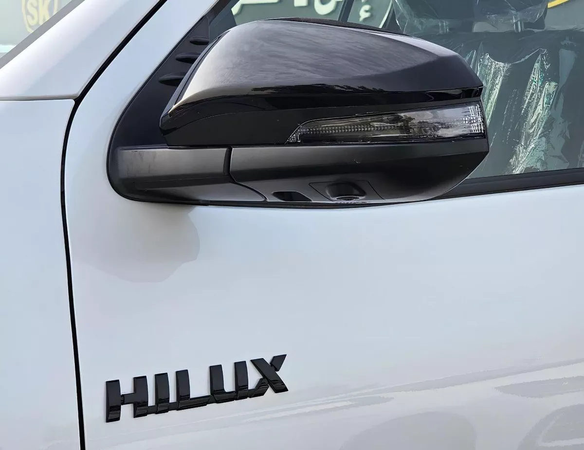 Toyota Hilux GR SPORT EXL || 2.8L DIESEL V4 | DRIVER PWR SEAT WITH LEATHER SEATS | 360*CAMERA (CODE # HDGRO)-9-0