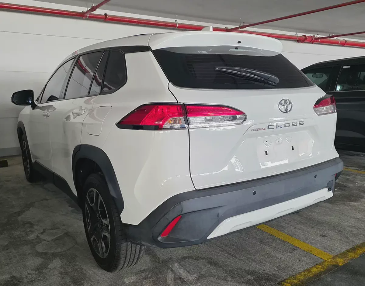 Toyota Corolla Cross GCC Specs - Inhouse finance. bank finance  Cash