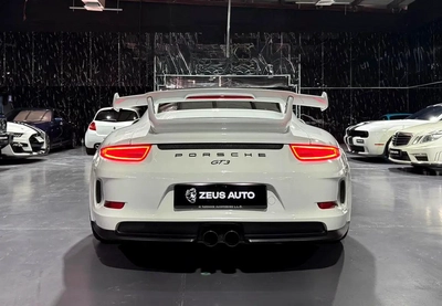 Porsche 911 GT3 | GCC | Ali E Sons Warranty 2028 | Full Service History-12