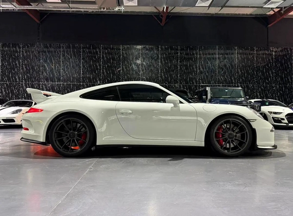 Porsche 911 GT3 | GCC | Ali E Sons Warranty 2028 | Full Service History