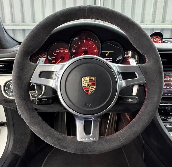 Porsche 911 GT3 | GCC | Ali E Sons Warranty 2028 | Full Service History