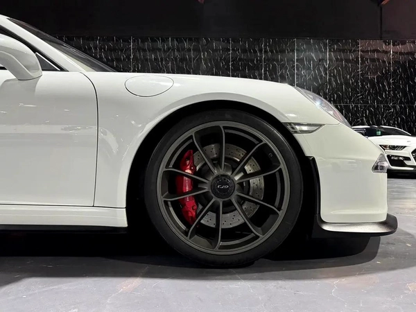 Porsche 911 GT3 | GCC | Ali E Sons Warranty 2028 | Full Service History