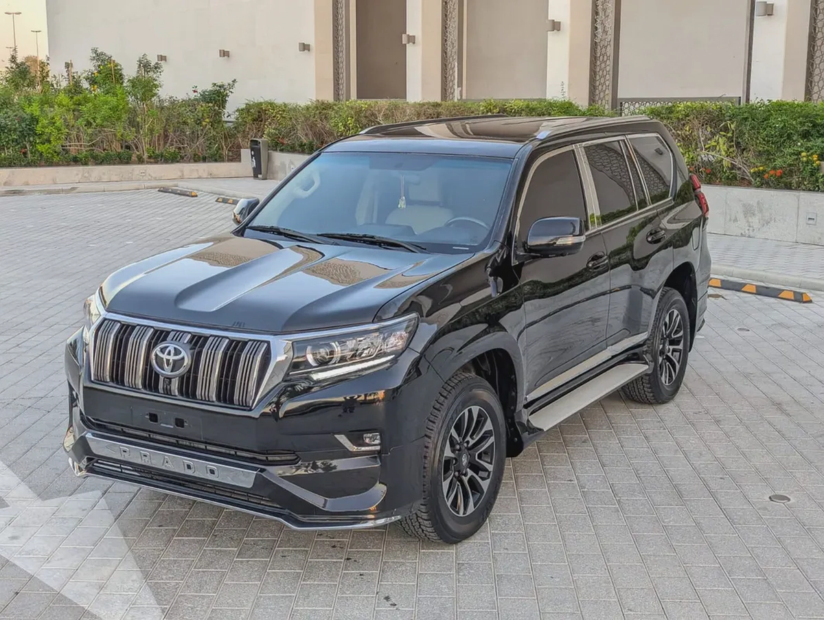TOYOTA PRADO 2012 FACELIFTED 2023 WITH INTERIOR AND EXTERIOR GCC V4 2.7L IN EXCELLENT CONDITION