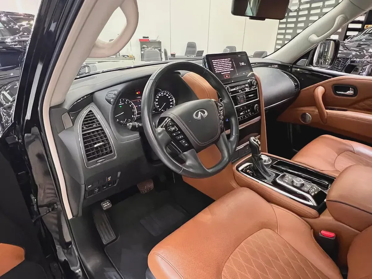 !! 2024!! Infiniti | QX80 Sensory | GCC | Immaculate Condition | Under Warranty | 55000 Driven-10-10