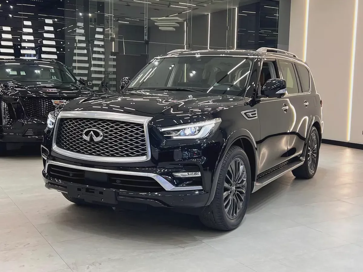 !! 2024!! Infiniti | QX80 Sensory | GCC | Immaculate Condition | Under Warranty | 55000 Driven-1-1