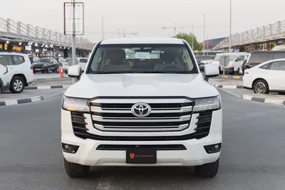 LAND CRUISER GXR | LC300 | 2026 | GCC | 4WD | V6 3.5L | 1 electric chair | Petrol | 7 seat |-1
