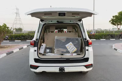 LAND CRUISER GXR | LC300 | 2026 | GCC | 4WD | V6 3.5L | 1 electric chair | Petrol | 7 seat |-19
