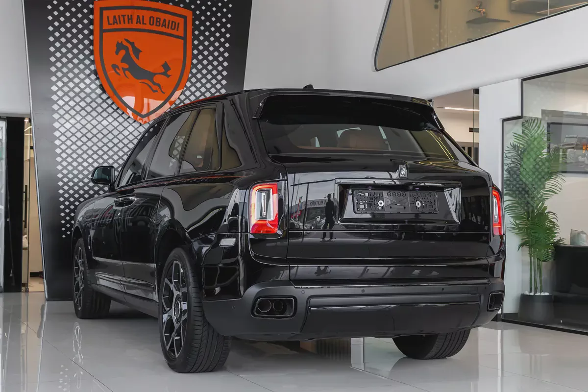 Rolls-Royce Cullinan | Black Badge | GCC Specs | Dealer Warranty Service Contract (AGMC) | 202-5-5