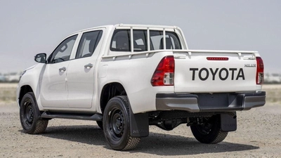 Toyota Hilux (LHD) TOYOTA HILUX DC COMFORT PLUS 2.4D MT 4X4 MY2025 - WHITE-2