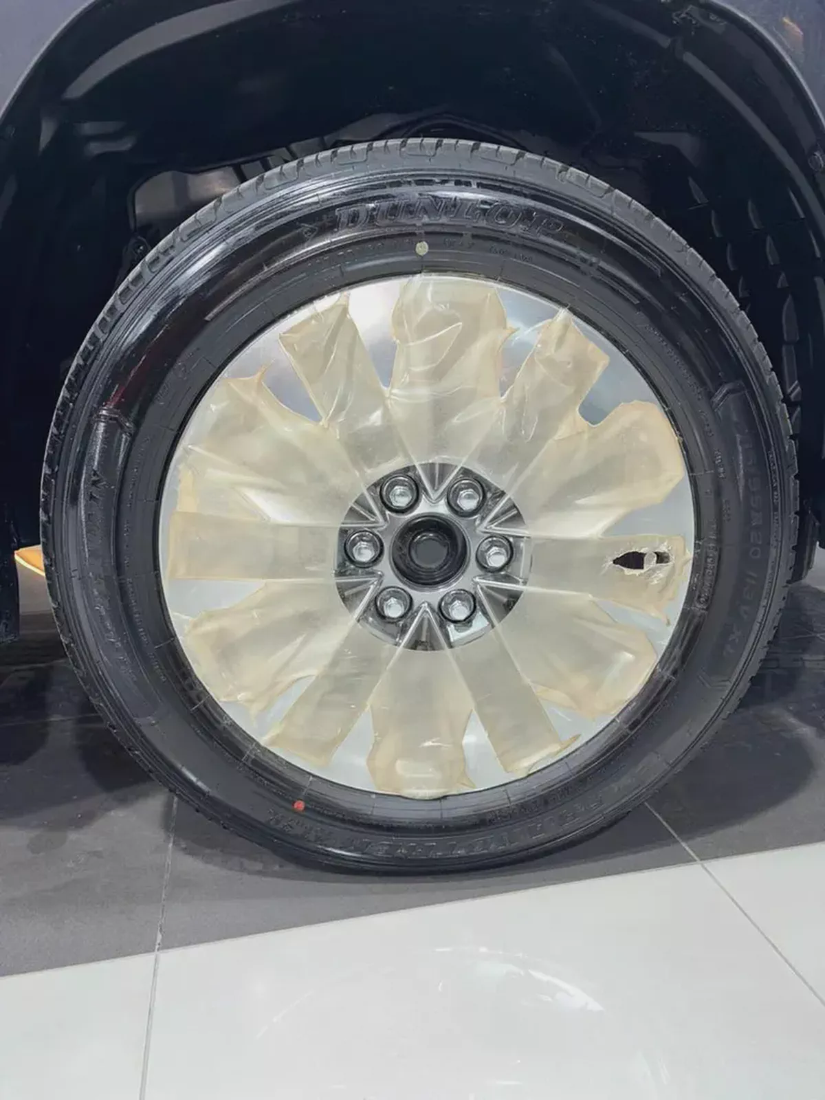 TOYOTA LC300 VXR 3.5L TT FULL OPTION 2026YM  تويوتا لاندكروزر في اكس ار توين توربو 3.55 لتر فل اوبشن-4-4