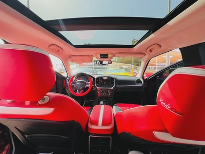 2015 Chrysler 300C-6