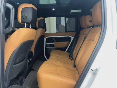 2024 Land Rover Defender 110 HSE | GCC Specs | Brand New Condition-16