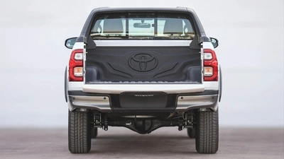 Toyota Hilux  ADENTURE 4.0L -2026-6