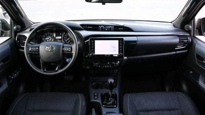 Toyota Hilux  ADENTURE 4.0L -2026-8