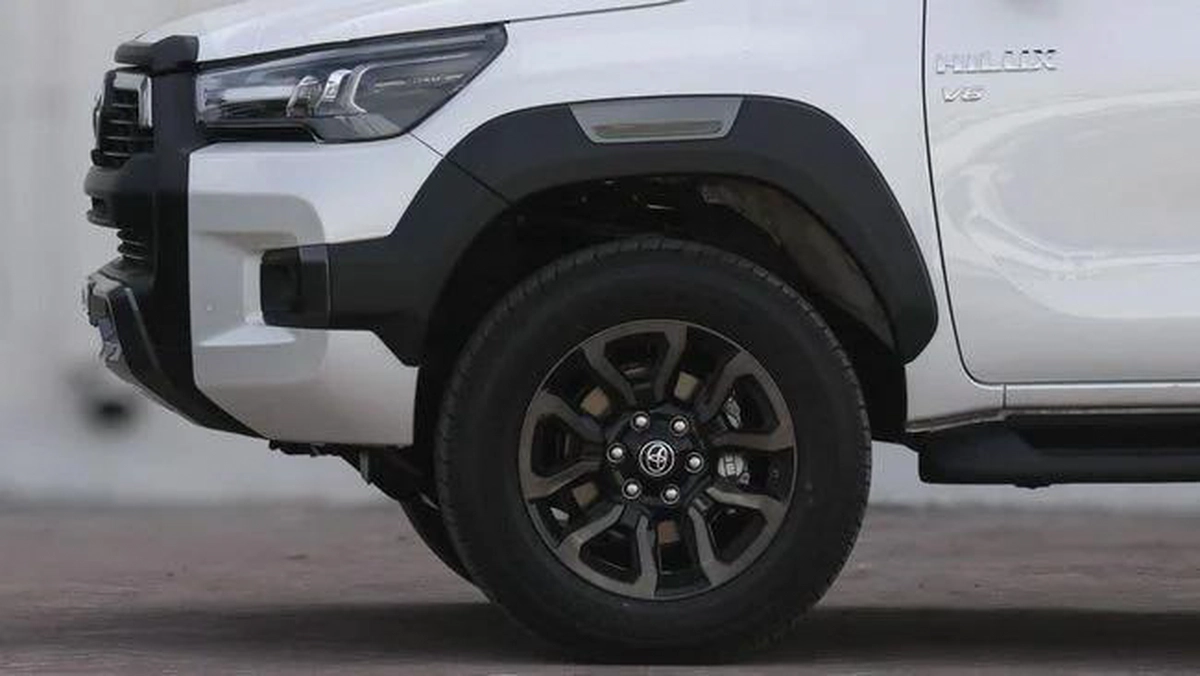 Toyota Hilux  ADENTURE 4.0L -2026-1-1