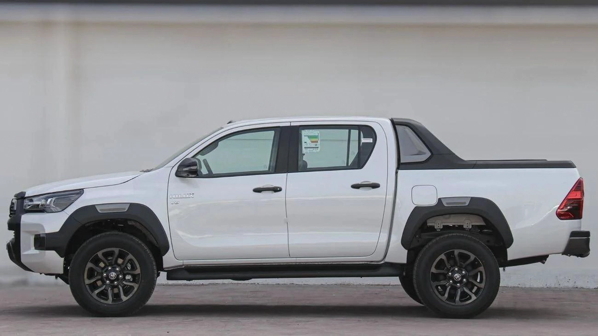 Toyota Hilux  ADENTURE 4.0L -2026-2-2