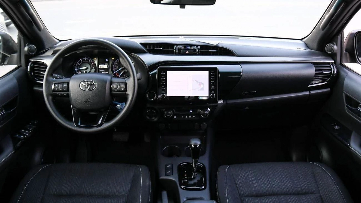Toyota Hilux  ADENTURE 4.0L -2026-8-8