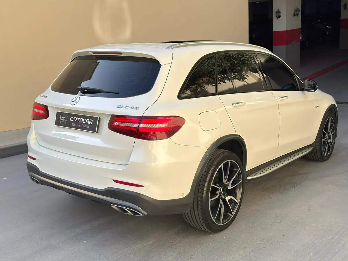 Gulf Specs 2017 MERCEDES GLC43 AMG 4Matic Bi-Turbo 3.0Litre V6-1-1