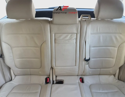 2015 Volkswagen Touareg SE-7