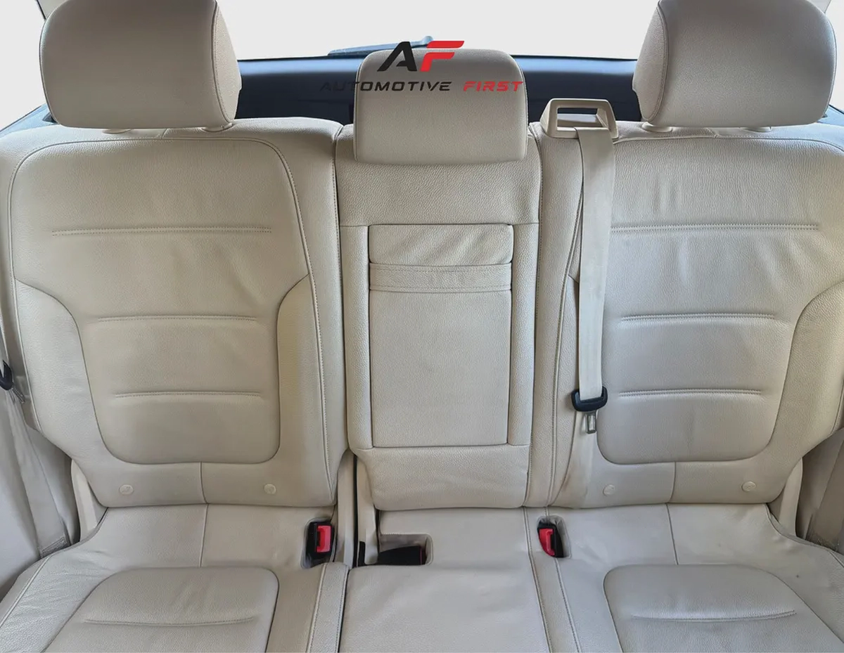 2015 Volkswagen Touareg SE
