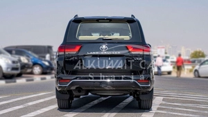 Toyota Land Cruiser TOYOTA LAND CRUISER LC300 VXR 3.3D AT MY2025 – BLACK