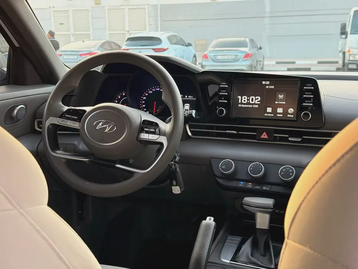 2023 Hyundai Elantra Comfort | GCC Specs | Low Mileage | Excellent Condition-7-7