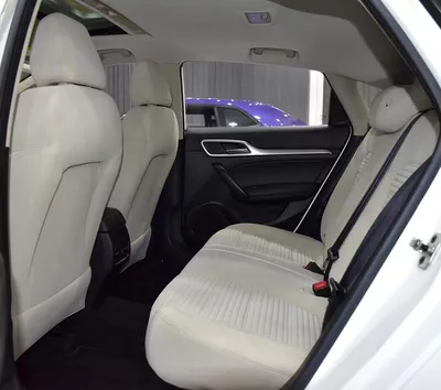 MG 6 ( 2022 Model ) in White Color GCC Specs-5