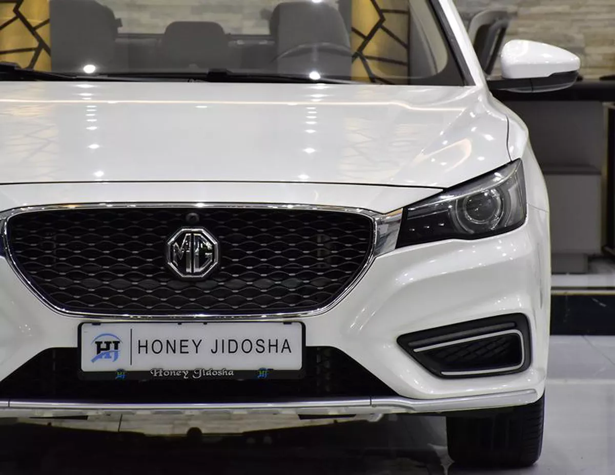 MG 6 ( 2022 Model ) in White Color GCC Specs-9-9