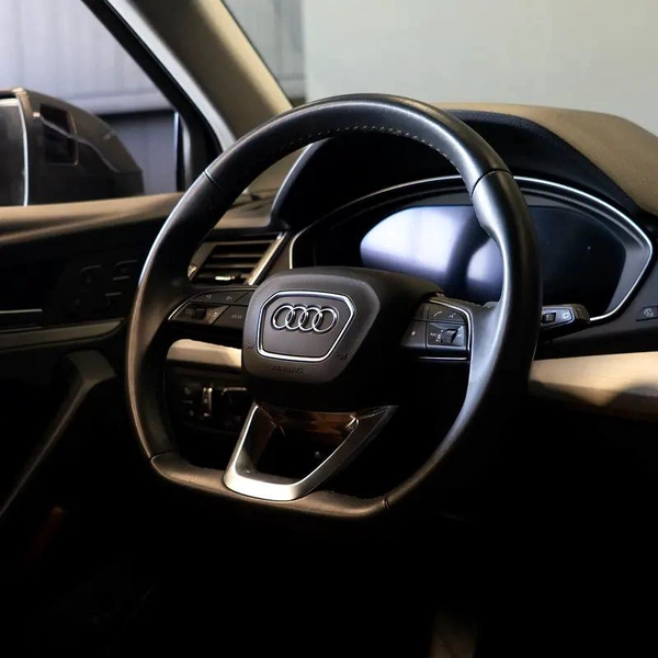 AED 3,161 pm • 0% Downpayment • Audi Q5 45Tfsi • Agency Warranty And Service Package