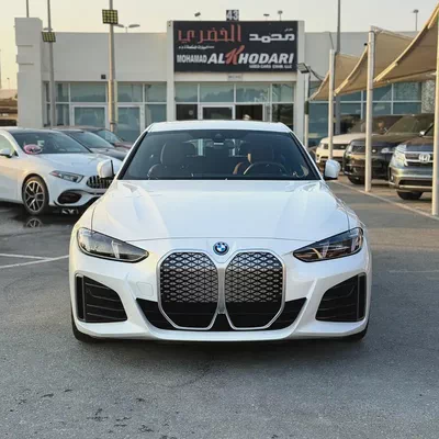 BMW// I4 E DRIVE 40// (2025)// AMERICAN// FULL OPTIONS//GOOD CONDITION//LOW MILLAGE//-3