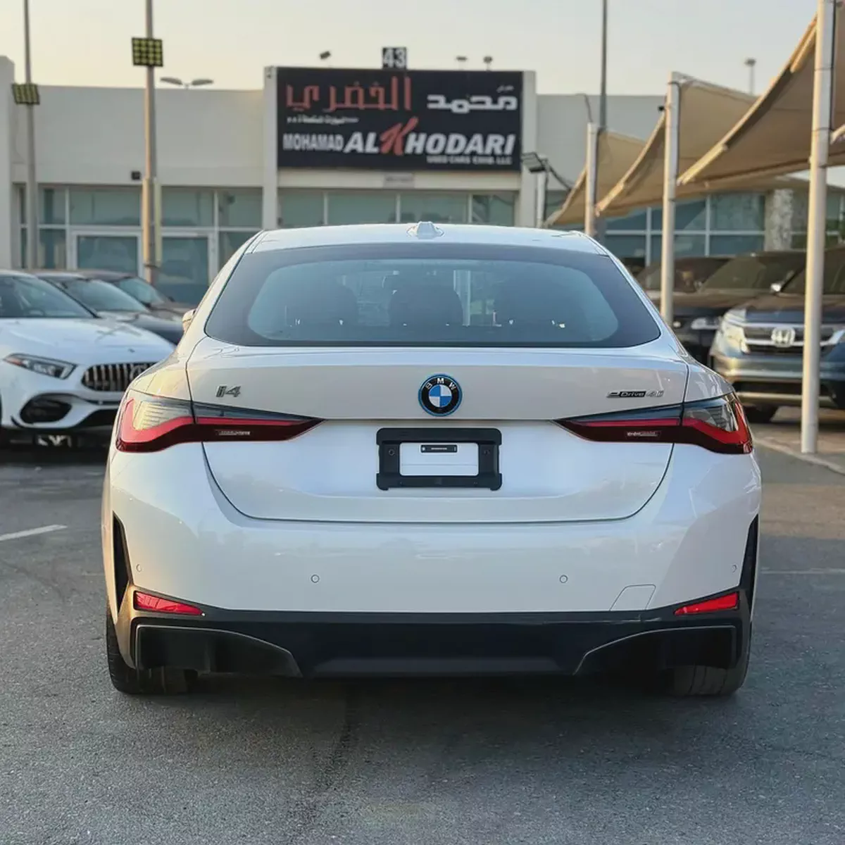 BMW// I4 E DRIVE 40// (2025)// AMERICAN// FULL OPTIONS//GOOD CONDITION//LOW MILLAGE//-4-4