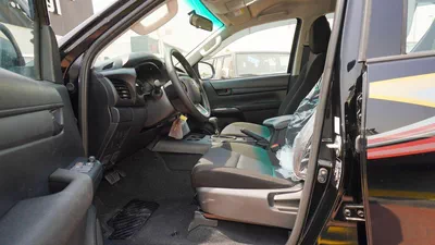 Toyota Hilux 2.7L 4WD A/T-3