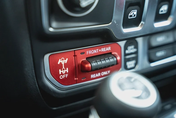 Jeep Wrangler Rubicon 3.6L V6 2023 0kms GCC