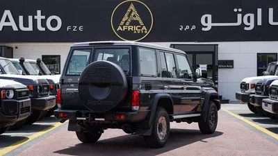 Toyota Land Cruiser 70 LC76 4.0L PTR 26 YM AT-12