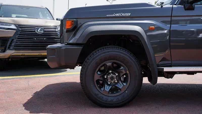 Toyota Land Cruiser 70 LC76 4.0L PTR 26 YM AT-15
