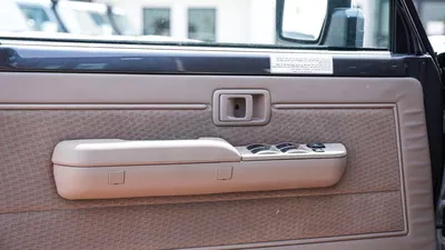 Toyota Land Cruiser 70 LC76 4.0L PTR 26 YM AT-8