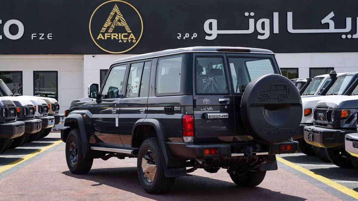 Toyota Land Cruiser 70 LC76 4.0L PTR 26 YM AT-14-0