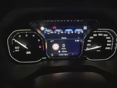 GMC Yukon Denali 2021 GCC Specs Full Option-9