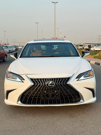 Lexus ES300h PREMIER-1