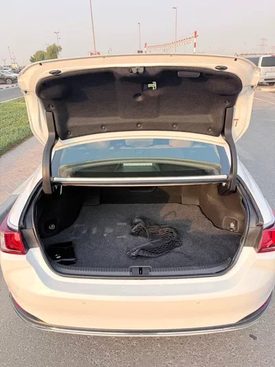 Lexus ES300h PREMIER-22