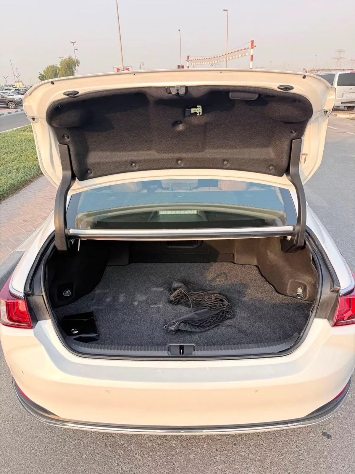 Lexus ES300h PREMIER-22-0