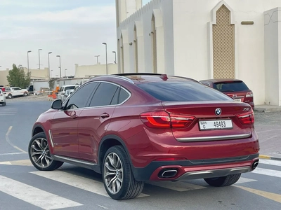 BMW X6 V8 GCC full option accident free excellent condition-4